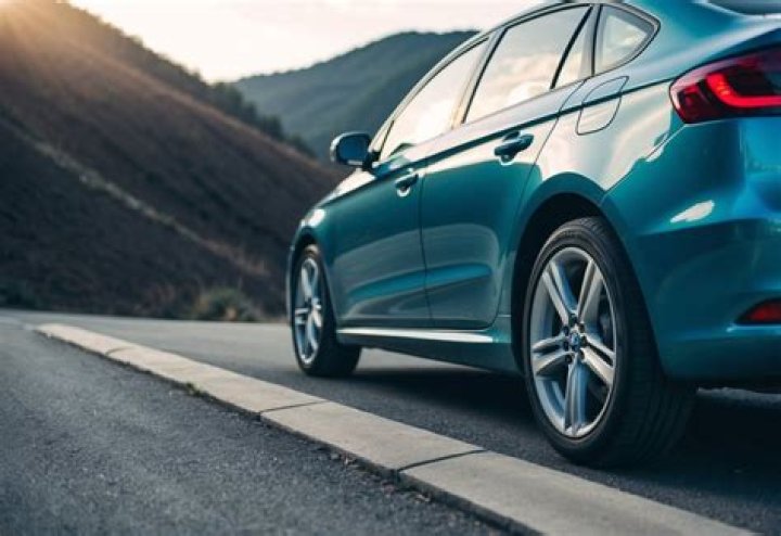 Does parking on a hill damage your car?