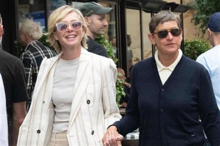 Does portia de rossi have a child?
