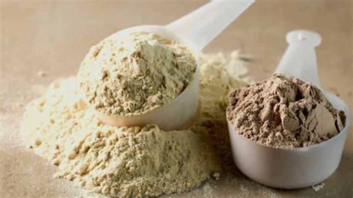 Does protein powder break down when heated?