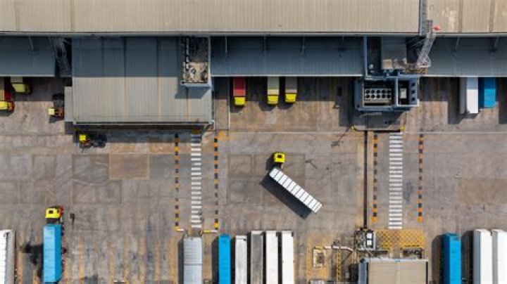 Does the chinese own kingston wharves?