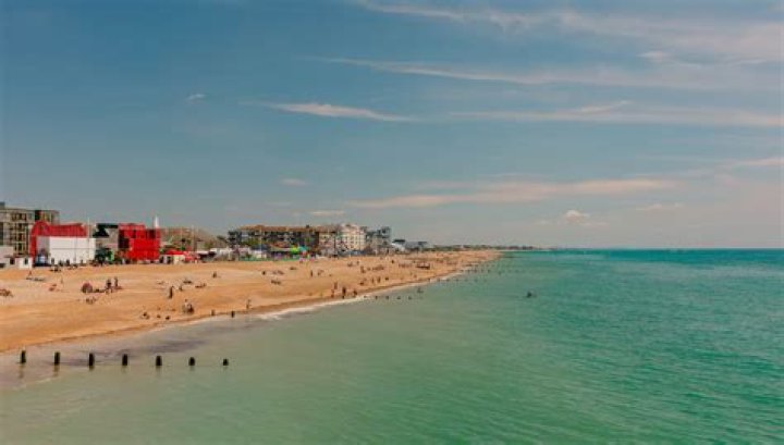 Has berwick got a beach?