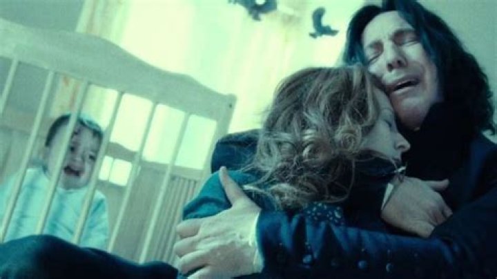 How did voldemort kill harry's parents?