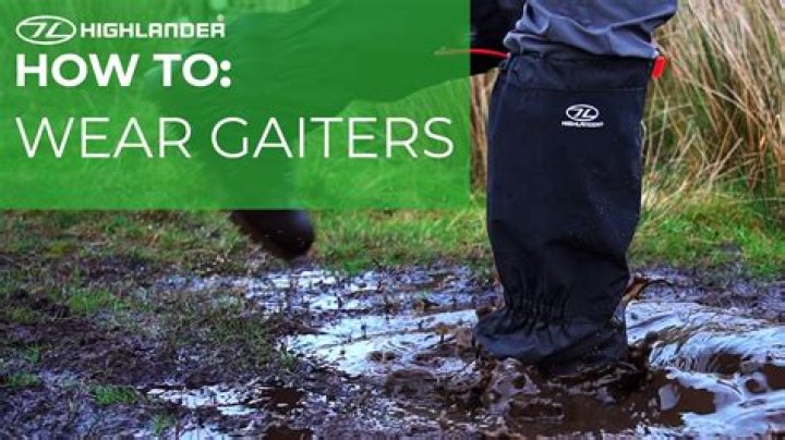 How do gaiters keep water out?