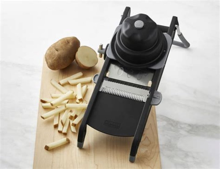 How do mandoline slicers work?