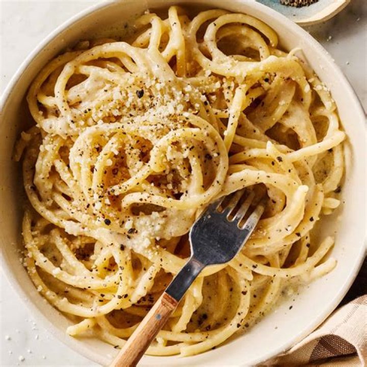 How is acini di pepe made?