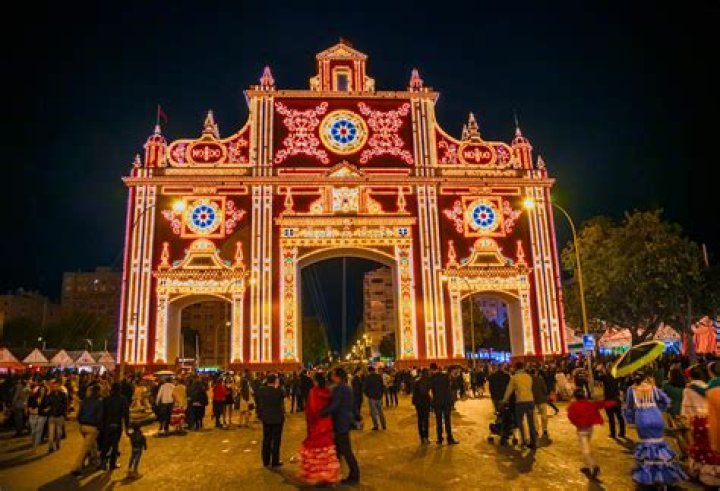 How many fiestas are there in spain?