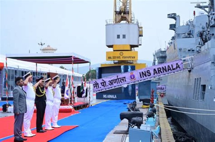 How many naval dockyard in india?