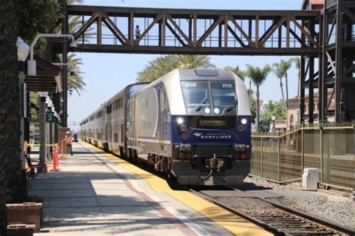 How many trains are there in the world?