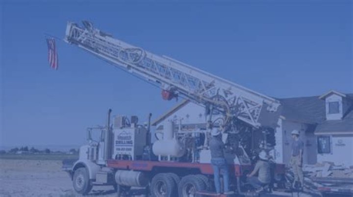 How many years does a well pump last?