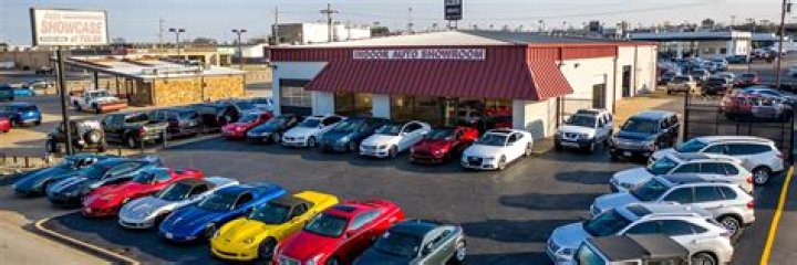 How much do dealerships buy cars for?
