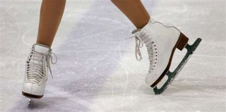 How skating is possible on ice?