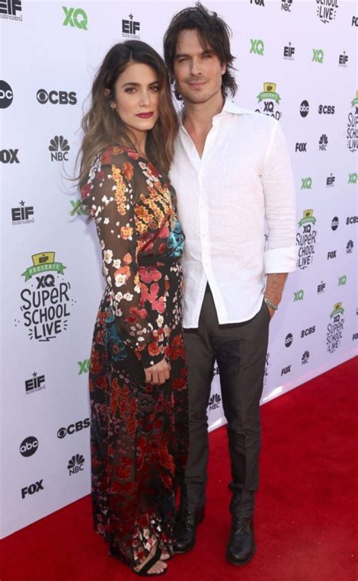 How tall is ian somerhalder?