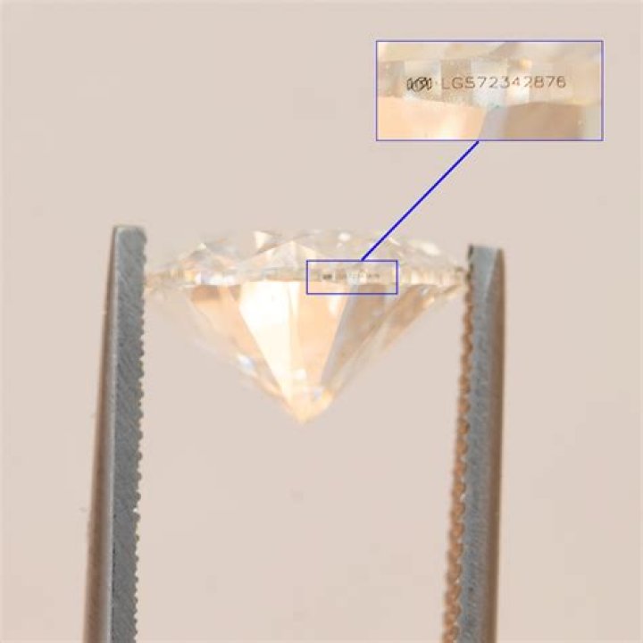 How to know if jeweler switched diamond?