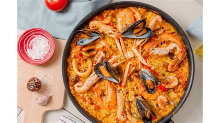 How to reheat paella?