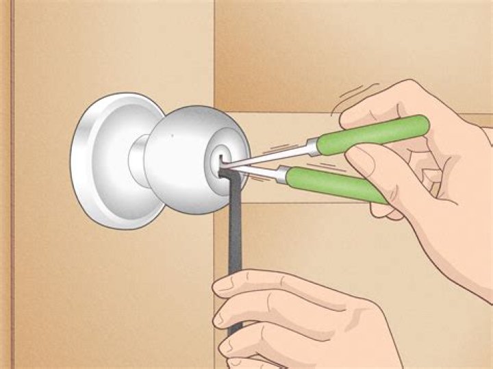 How to unlock door door without key?