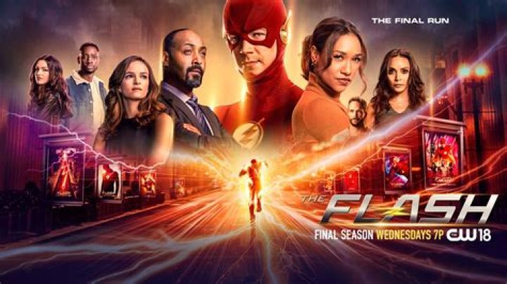 In the flash who does caitlin end up with?