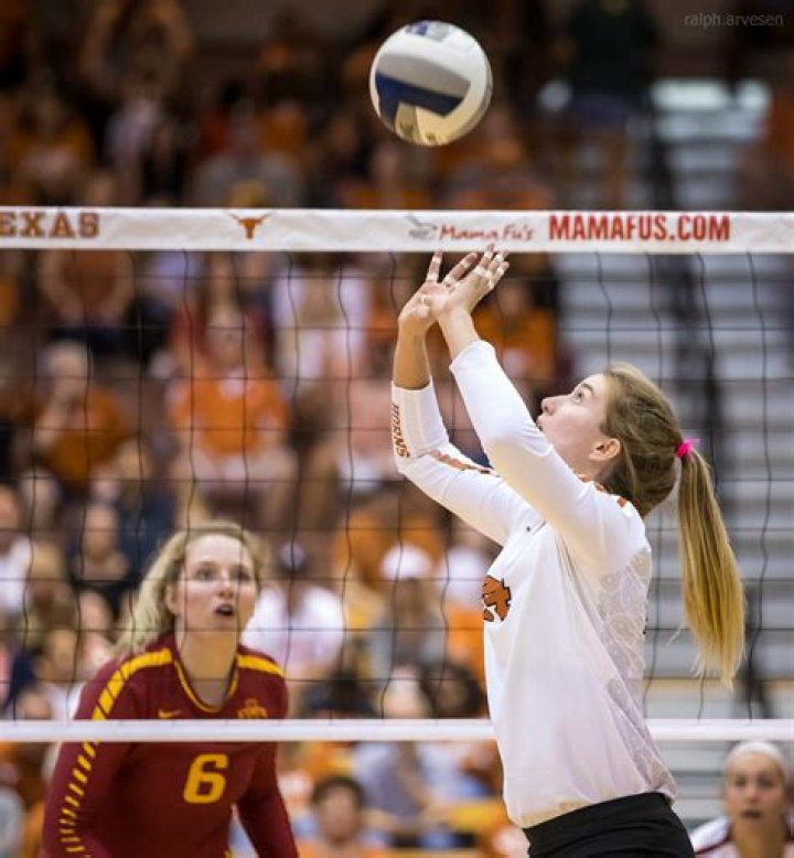 In volleyball what is a setter?