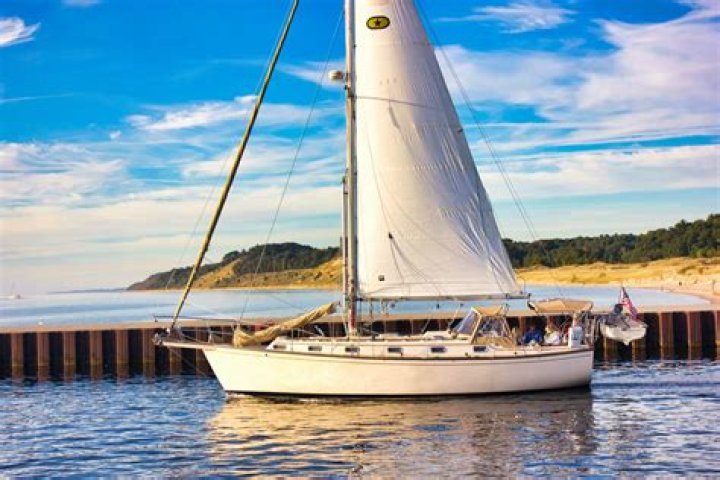 Is a cutter a ship?