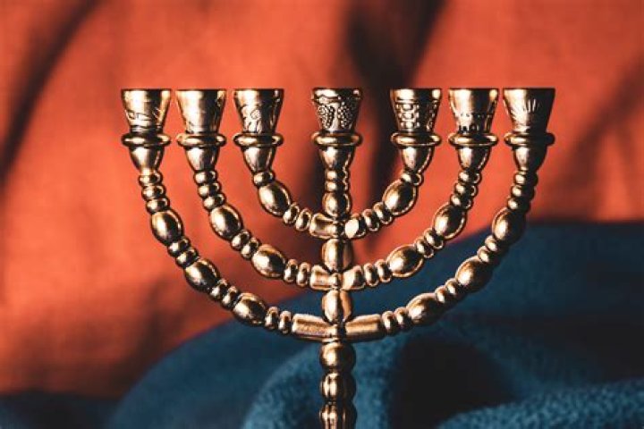 Is a menorah a candelabra?