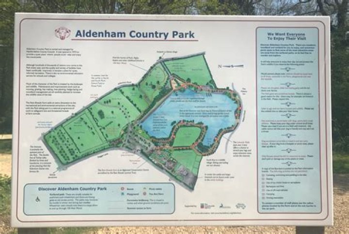 Is aldenham country park open?