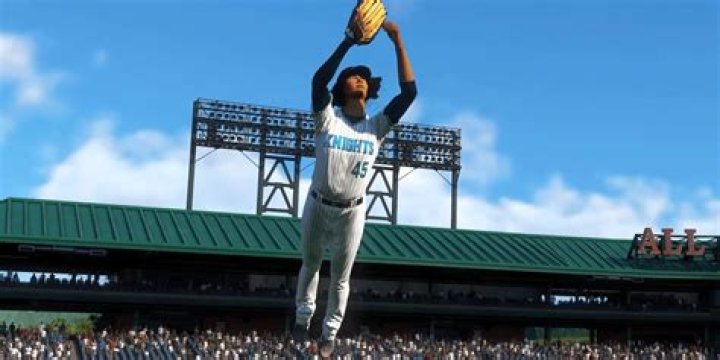 Is ballplayer one word?