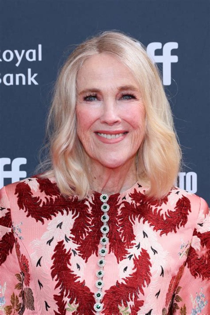 Is catherine o'hara kin to maureen o'hara?