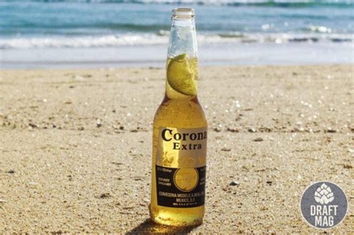 Is corona and corona extra the same?