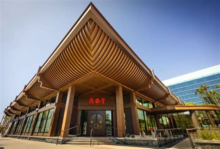 Is din tai fung chinese?