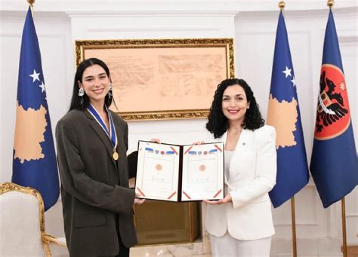 Is dua lipa from kosovo?