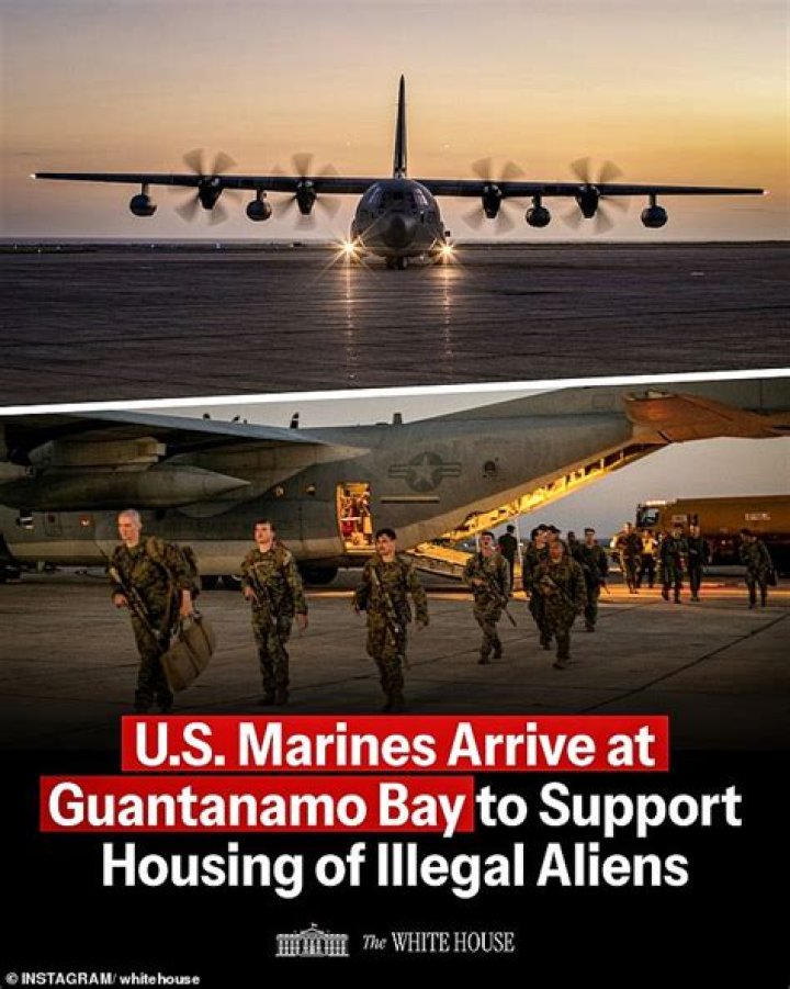 Is guantanamo bay a naval base?