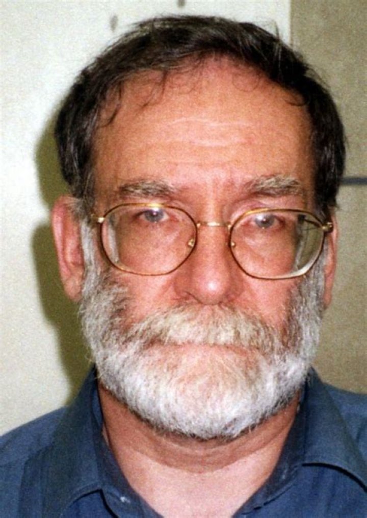 Is harold shipman still alive?