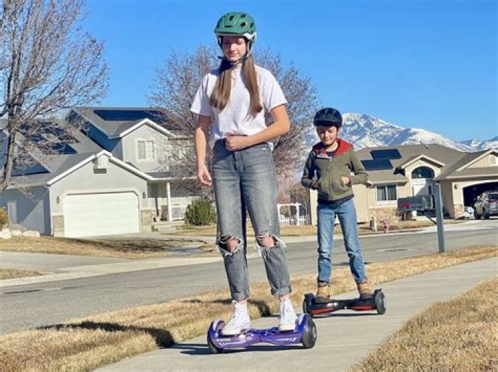 Is hoverboard allowed in airplane?