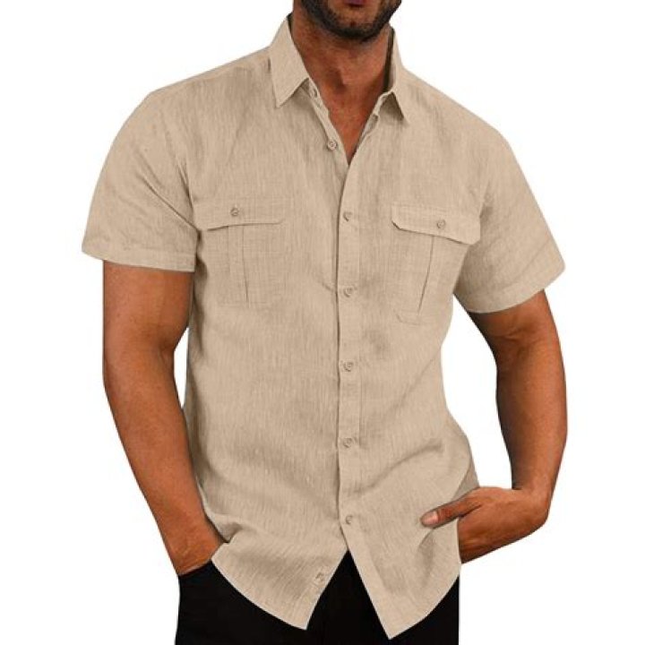 Is it short sleeve or short sleeved?