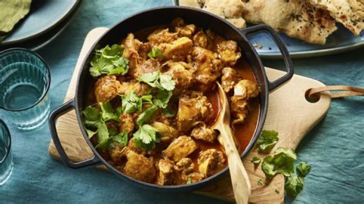 Is korma the mildest curry?