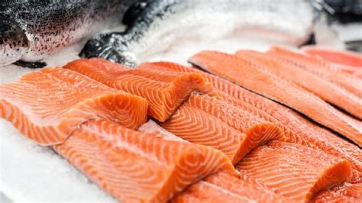 Is salmonella killed by heat?