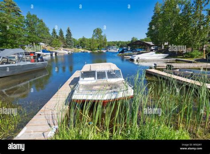 Is six mile lake in muskoka?