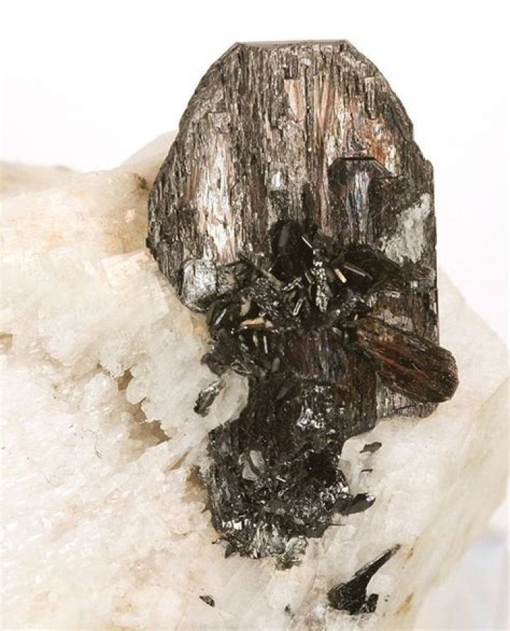 Is tantalite a gemstone?