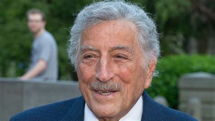 Is tony bennett still alive?