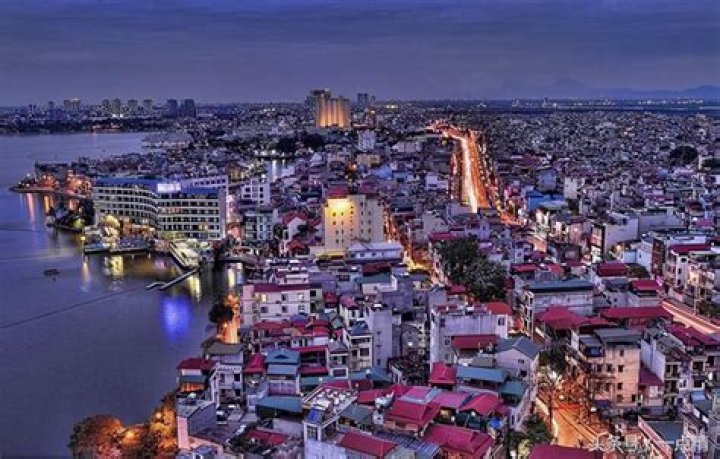 Is vietnam a developing country?