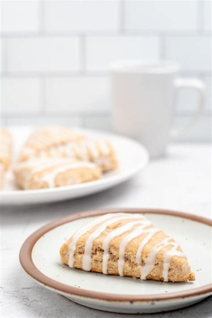 Should you put eggs in scones?