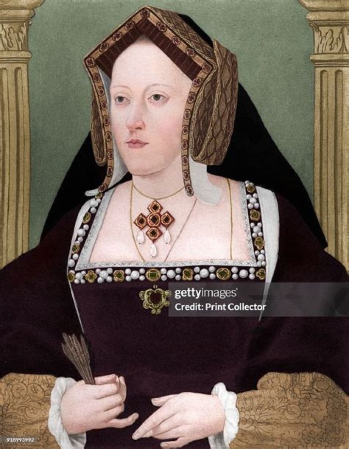 Was catherine of aragon beautiful?