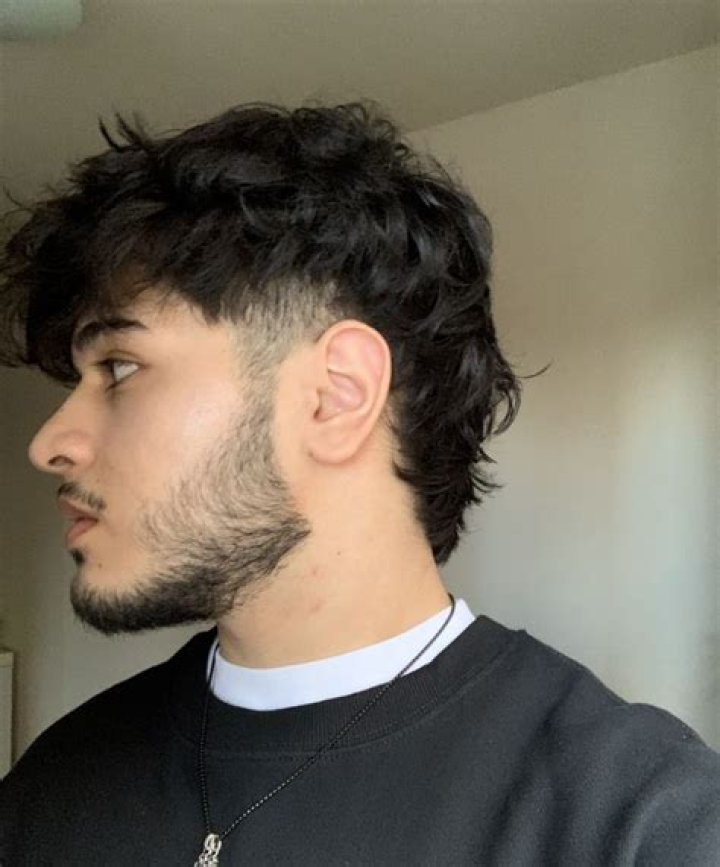 Was joe dirts mullet real?