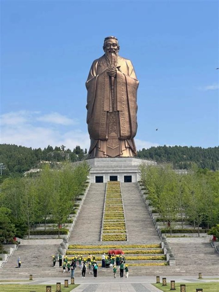 Was patel statue made in china?