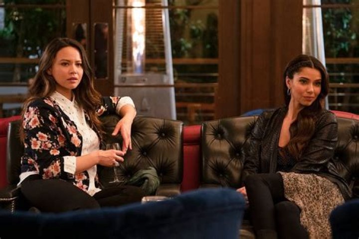 Was roselyn sanchez on the rookie?