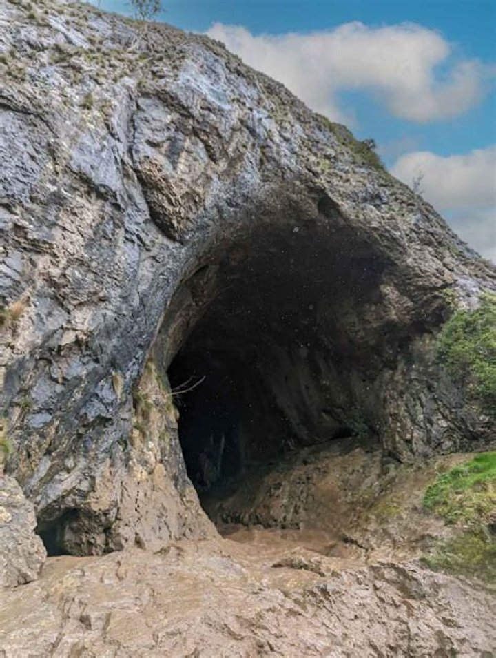 Were is thors cave?