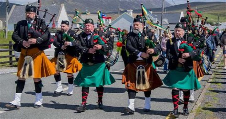 Were kilts worn in ireland?