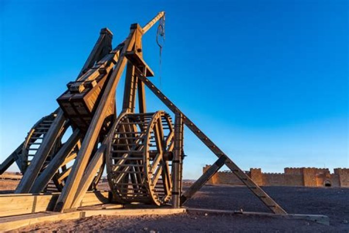 Were trebuchets used in the crusades?
