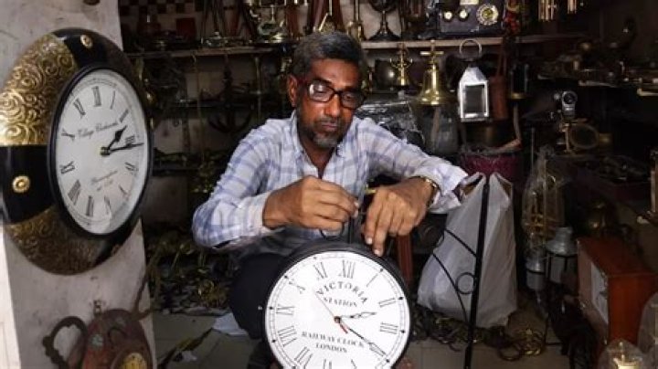What are clock repairer called?