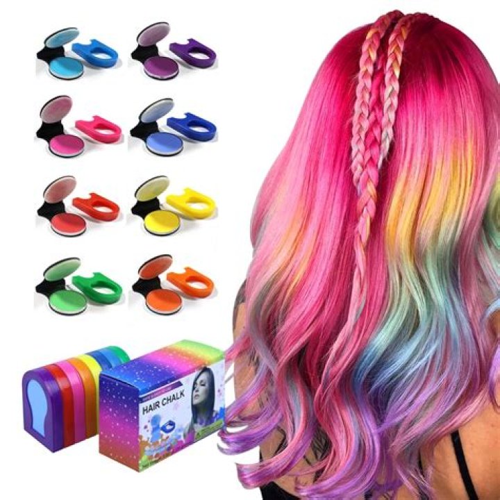 What are hair chalks?