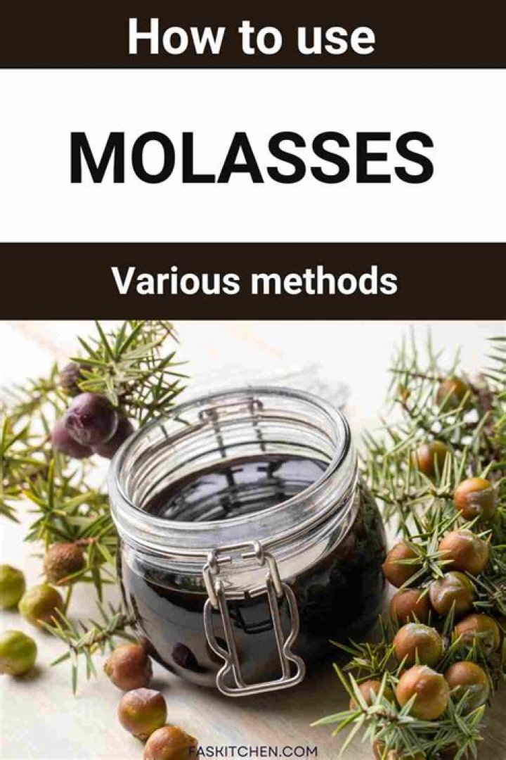 What are the benefits of unsulphured molasses?